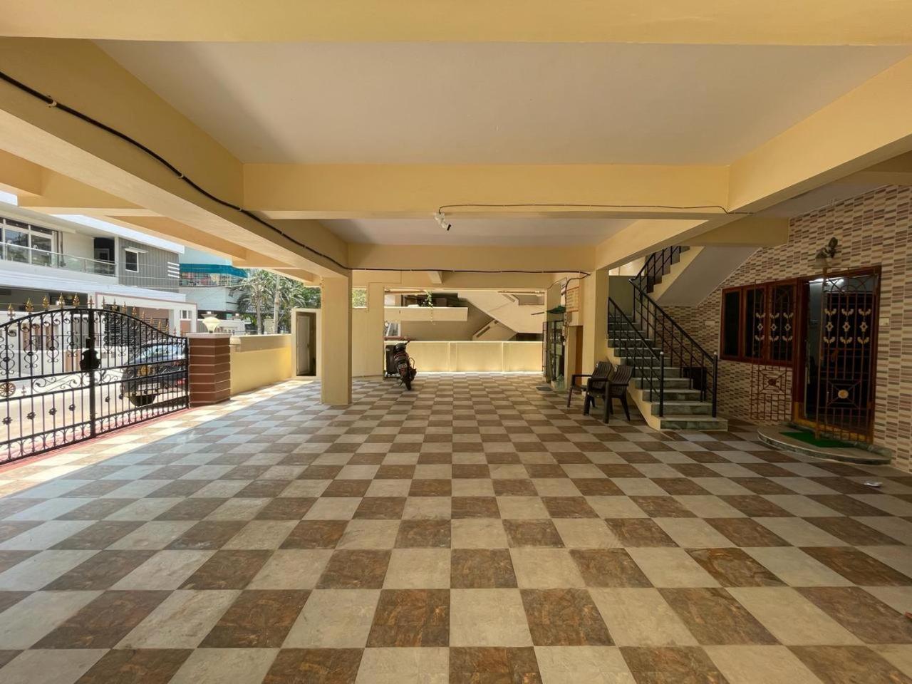 Servostay 5 Fully Furnished 2 Bhk Flats In Mvp Colony, Vizag Визакхапатнам Екстериор снимка